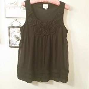 flower applique lined top, M